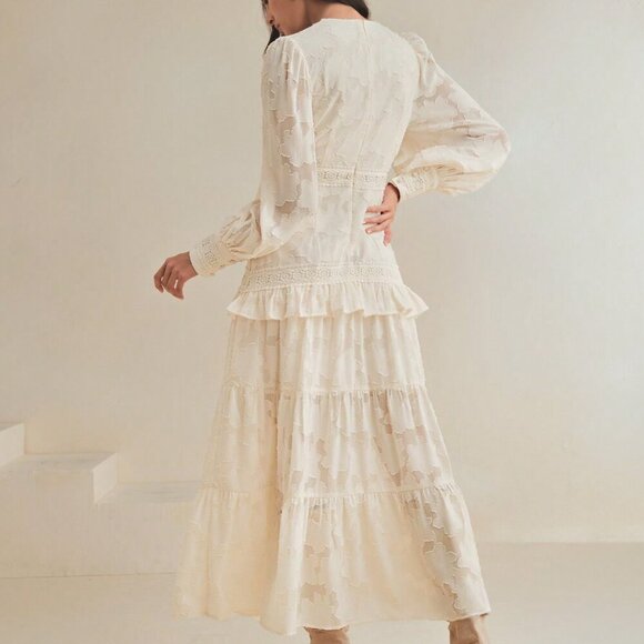 Apricot Elegant Women's V-Neck Puff Sleeve Cinched Waist Dress Maxi Outfit - Picture 3 of 8